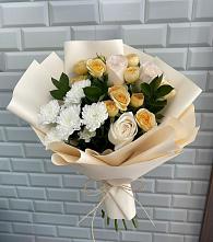 Букет цветов из:  Розы и Хризантемы #REPLACE_PRED# Сяськелево